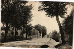 Janville-La route du Puiset -
													28 Eure et Loir
												