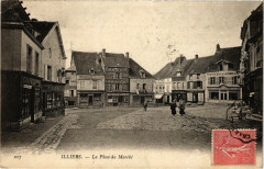 Illiers-La Place du Marché