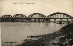 Muides - Pont sur de Loire -
													41 Loir et Cher
												