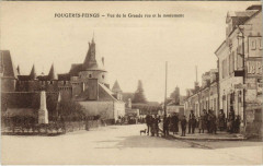 Fougeres Feings-Vue de la Grande rue et lemonument -
													41 Loir et Cher
												