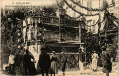 Fetes des Bois - Decoration de la fontaine Louis Xii -
													41 Loir et Cher
												