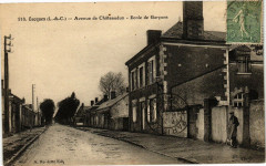 Oucques (L.-&-C.) - Avenue de Chateaudun - Ecole de Garcons -
													41 Loir et Cher
												