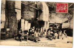 Montrichard (Touraine) - Un coin du Hall d'emballage des vins -
													41 Loir et Cher
												