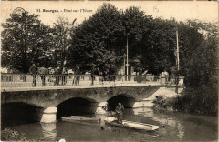 Bourges - Pont sur l'Yevre à Bourges