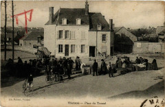 Vierzon Place du Tunnel -
																					18100 Vierzon
																			