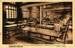 Ecole de Jeunes Filles - Clermont-Ferrand - Salle a manger à Clermont-Ferrand
