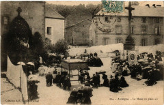 La messe en plein air en Auvergne
