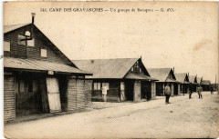 Camp des Granvanches Un groupe de Baraques