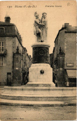 Riom Fontaine Desaix à Riom