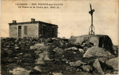 Auvergne Pierre-sur-Haute Le Poste et la Croix