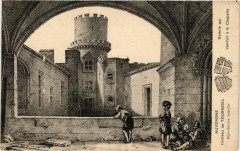 Chateau de Tournoel Galerie qui conduit a la Chapelle