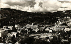 Chatel-Guyon Qualques Hotels vus de la Colline du Calvaire à Châtel-Guyon