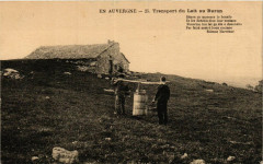En Auvergne - Transport du lait au Buron