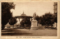 Pau - Place Royale - Statue d'Henri Iv