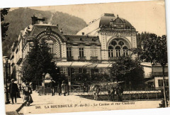 La Bourboule (P.-de-D.) - Le Casino et rue Chateau à La Bourboule