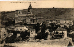 Saint-Nectaire - l'Eglise à Saint-Nectaire