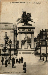 Clermont-Ferrand - La Statue de Vercingetorix à Clermont-Ferrand