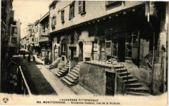 Montferrand - Ancienne maison rue de la Rodade -
													63 Puy de Dôme
												
