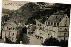 La Bourboule-Le Puits Choussy et le Rocher à La Bourboule
