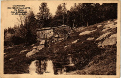 L'Auvergne - Pierre - s./ - Haute - Un Buron dans la Montagne