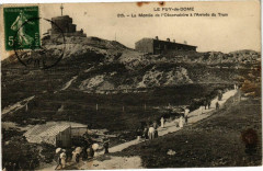 Le Puy-de-Dome La Montée de l'Observatoire a l'Arrivée du Tram