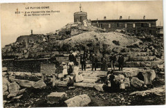 Le Puy-de-Dome - Vue d'ensemble des Ruines et de l'Observatoire