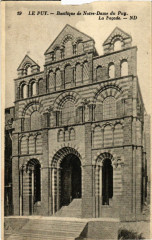 Le Puy - Basilique de Notre-Dame du Puy - La Facade