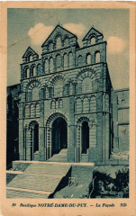 Basilique Notre-Dame-du-Puy - La Facade