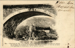 Env. du Puy - Le Chateau de Lavoute-sur-Loire et ses dependances à Lavoûte-sur-Loire