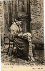 Env. du Puy - La dentelliere