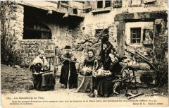 Les dentellieres du Velay -
													43 Haute Loire
												