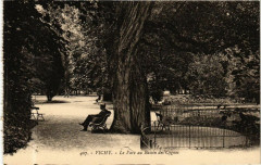 Vichy Le Parc au Bassin des Cygnes à Vichy