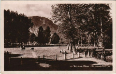 Vic sur Cere Un coin du Parc France -
													15 Cantal
												
