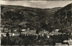 Vic sur Cere vue generale France