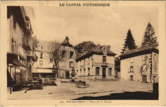 Vic sur Cere Place de la Mairie France