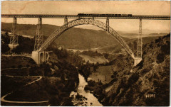 Garabit Viaduc et Vallée Cantal