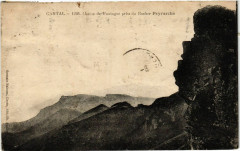 Chaine de Montagne prise du Rocher Peyrarche - Cantal