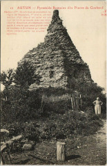 Autun - Pyramide Romaine dite Pierre de Couhard à Autun