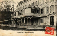 Bourbon-Lancy Veranda du Grand Hotel France à Bourbon-Lancy