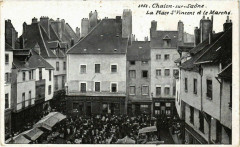 Chalon-sur-Saone - La Place Saint-Vincent et le Marché à Chalon-sur-Saône