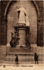 Dijon - Monument Bossuet à Dijon