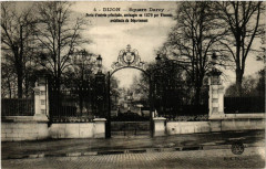Dijon - Square Darcy - Porte d'entrée principale à Dijon