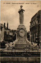 Dijon - Monument Grangier - Statue La Bonté à Dijon