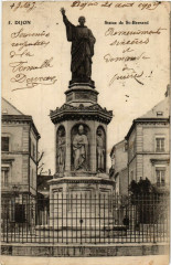 Dijon - Statue de Saint-Bernard à Dijon