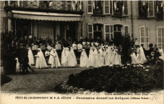 Fétes du Couronnement de N.-D. d'Etang - Procession devant les ... -
													21 Côte d'Or
												