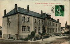 Quarre-les-Tombes La Mairie et les Ecoles à Quarré-les-Tombes