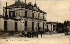 Sens - La Gare vue Ext. à Sens