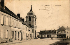Arces - La Place -
													89 Yonne
												