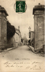 Avallon - La Petite Porte à Avallon