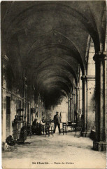 Carte postale ancienne Reste du Cloître
                                                                     à La Charité-sur-Loire
                                